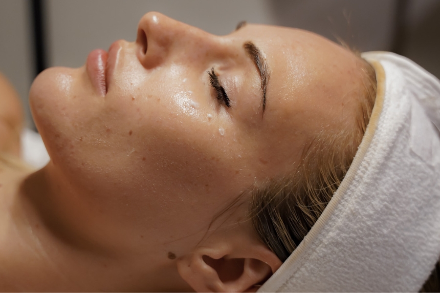 Reforme Lab Blogs facial treatment in Toronto